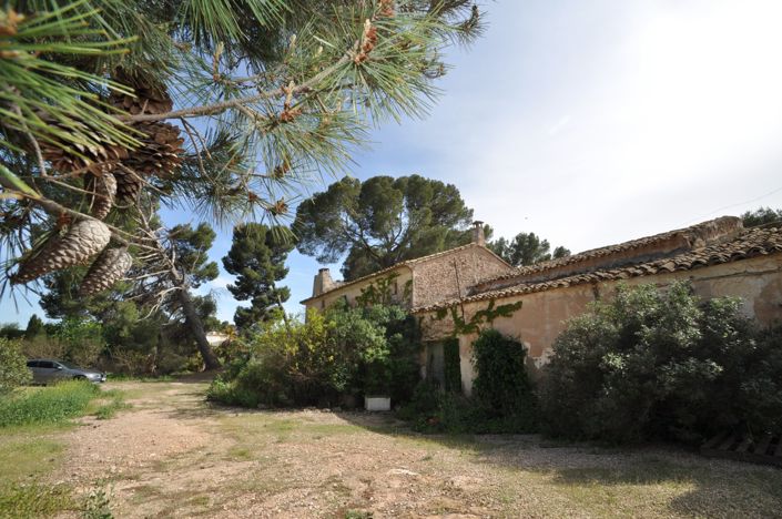 Image No.23-15 Bed Country House for sale