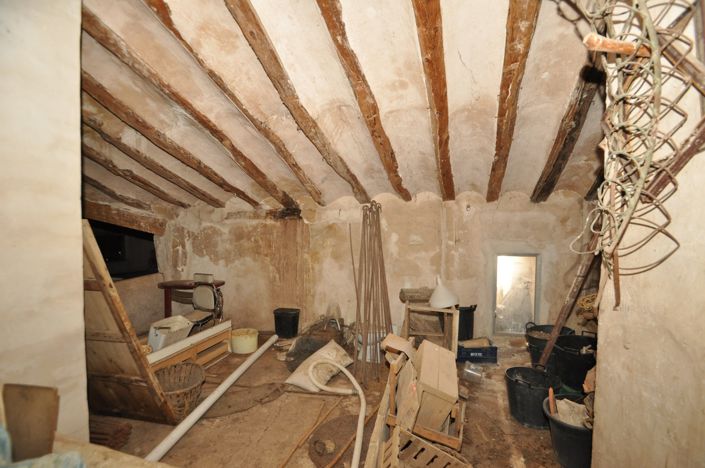 Image No.50-15 Bed Country House for sale