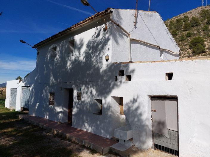 Image No.1-3 Bed Country House for sale