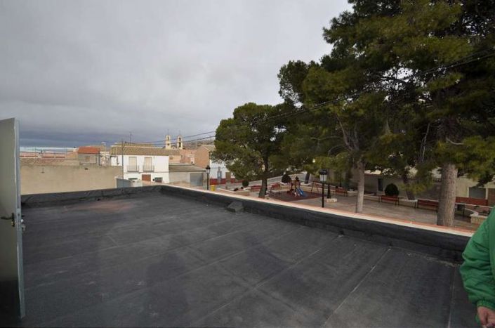 Image No.13-2 Bed Country House for sale