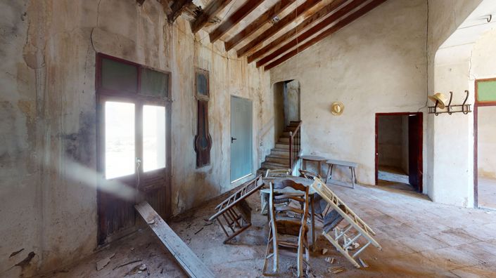 Image No.25-2 Bed Country House for sale