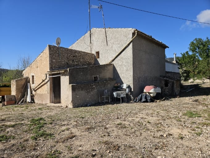 Image No.46-5 Bed Country House for sale