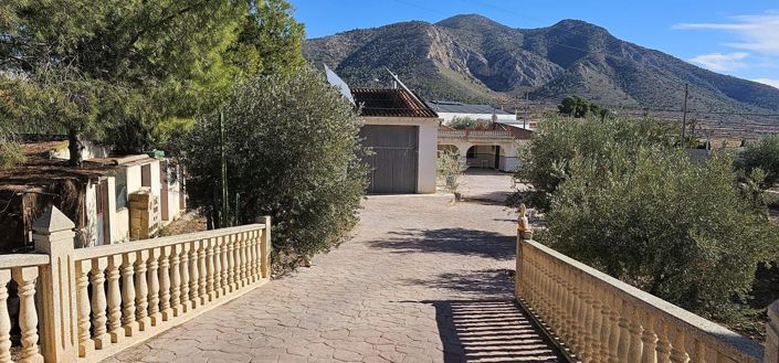 Image No.21-2 Bed Country House for sale