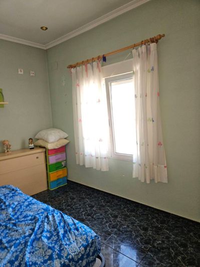 Image No.13-5 Bed Townhouse for sale