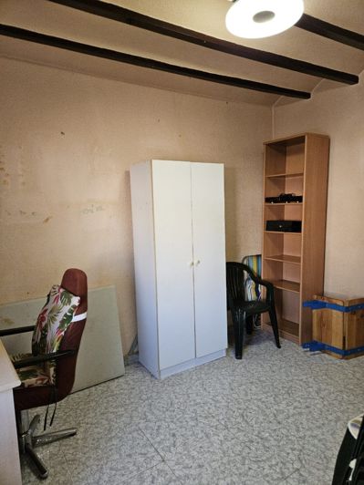 Image No.21-5 Bed Townhouse for sale