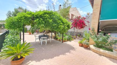 o1istbrkqhq231q81cb31nj3dmi4q