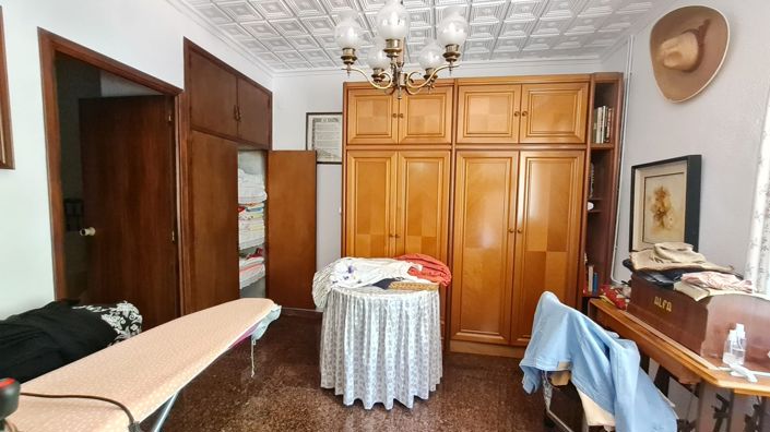 Image No.33-8 Bed Villa for sale