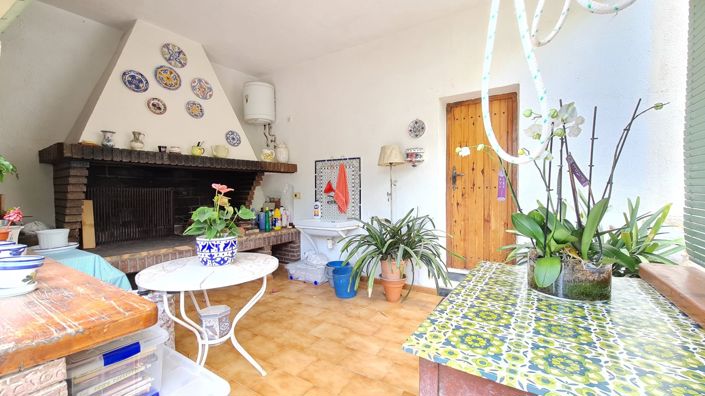 Image No.46-8 Bed Villa for sale