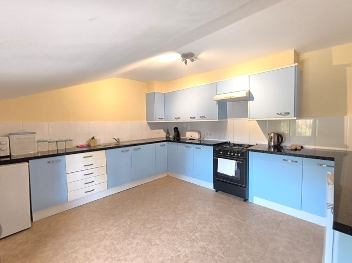 Image No.14-13 Bed Villa for sale