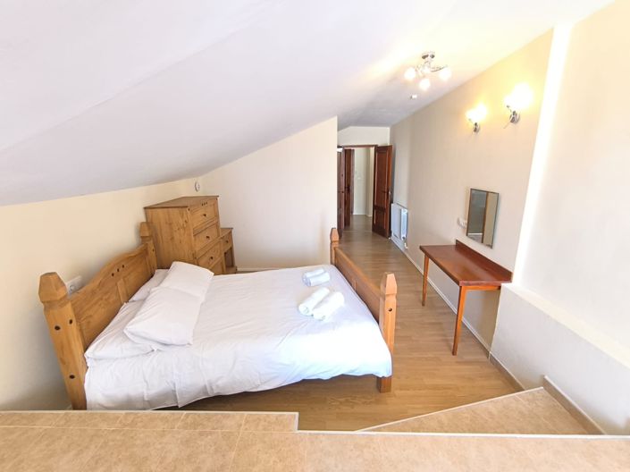 Image No.22-13 Bed Villa for sale