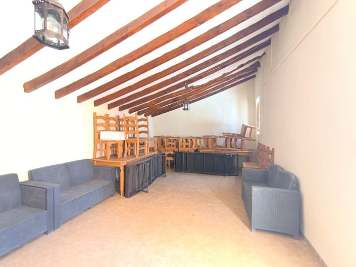 Image No.28-13 Bed Villa for sale