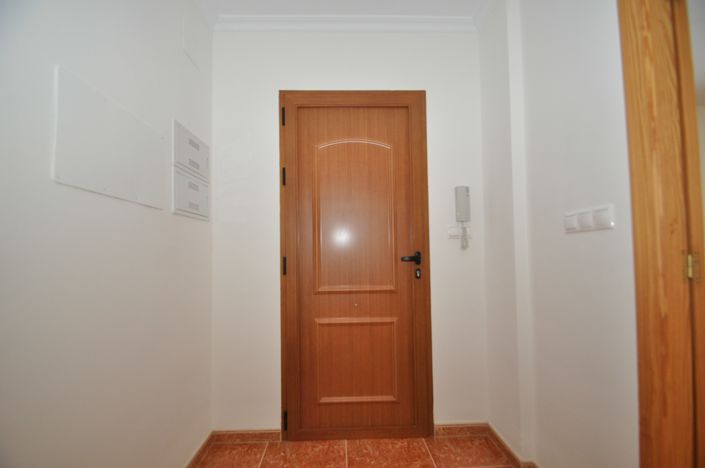 Image No.23-4 Bed Townhouse for sale