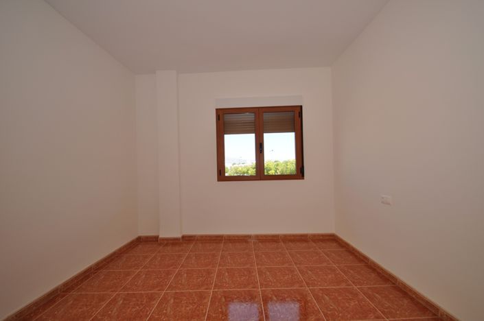 Image No.7-4 Bed Townhouse for sale