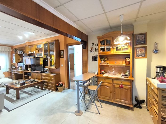 Image No.38-10 Bed Villa for sale