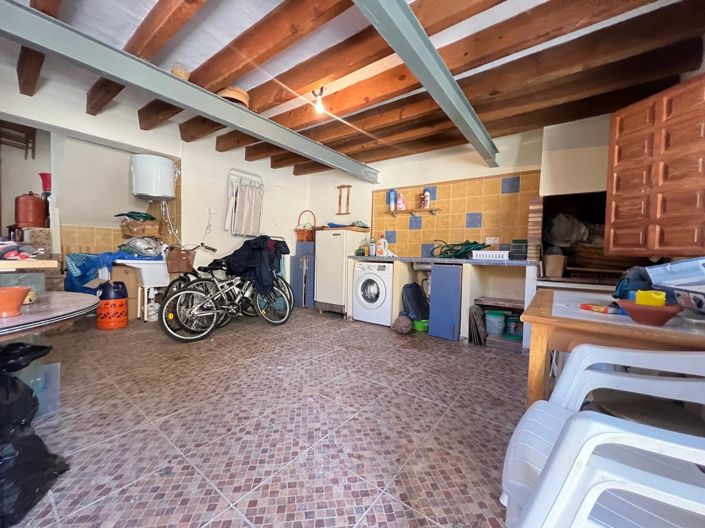 Image No.26-5 Bed Townhouse for sale