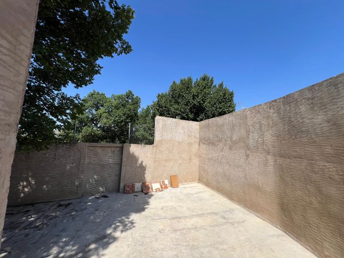 Image No.34-5 Bed Townhouse for sale