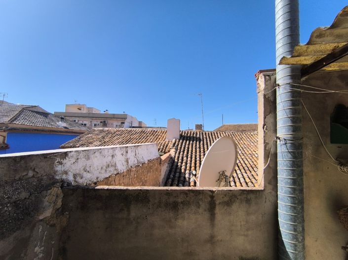 Image No.25-5 Bed Townhouse for sale