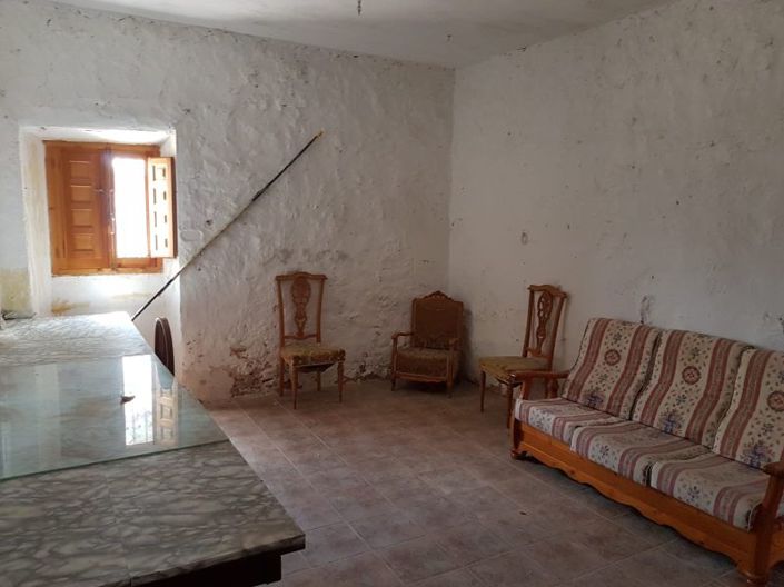 Image No.14-8 Bed Country House for sale