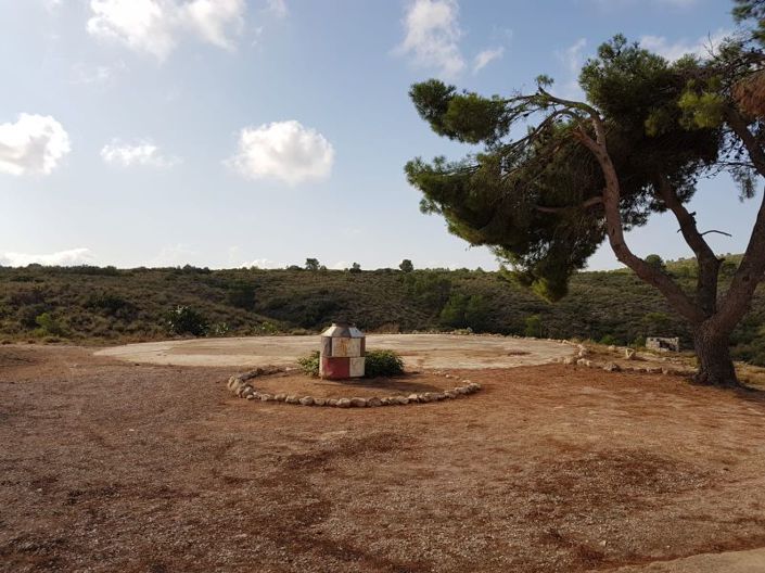 Image No.25-8 Bed Country House for sale