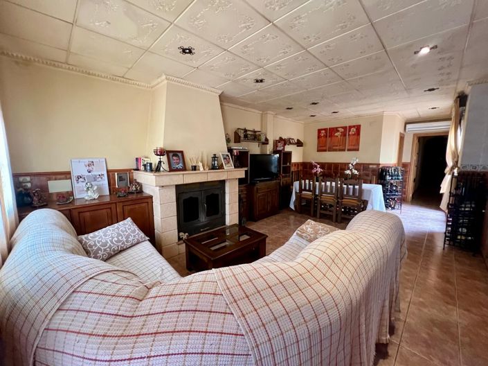 Image No.3-3 Bed Townhouse for sale