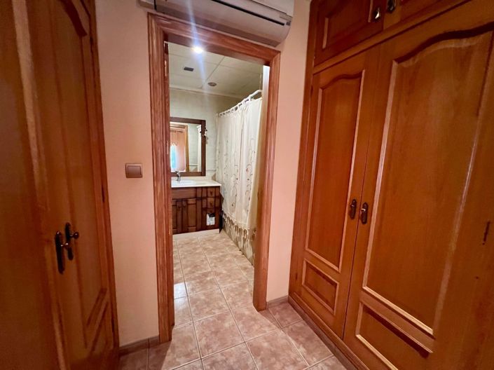 Image No.32-3 Bed Townhouse for sale