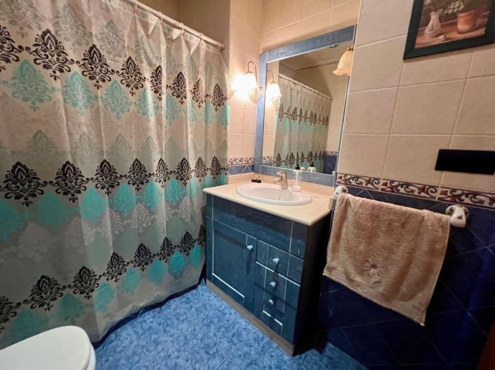 Image No.36-3 Bed Townhouse for sale