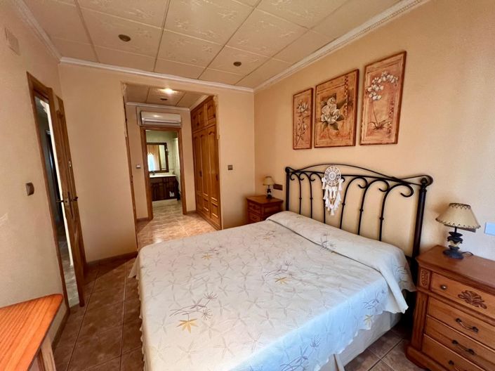 Image No.5-3 Bed Townhouse for sale