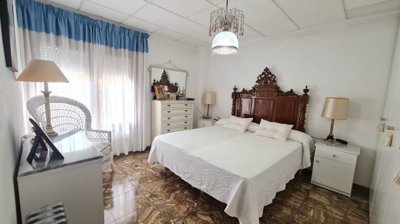 o1j3ilksj11fdp72bf0j1k68qiv3b