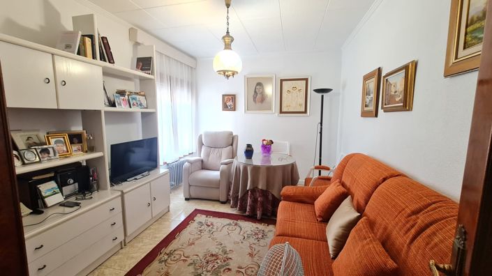 Image No.22-4 Bed Townhouse for sale