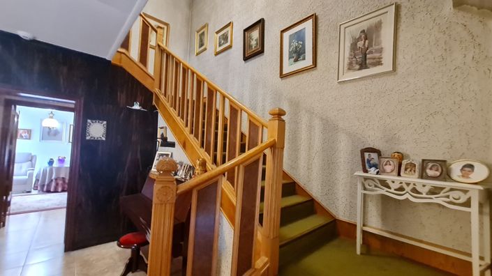 Image No.31-4 Bed Townhouse for sale