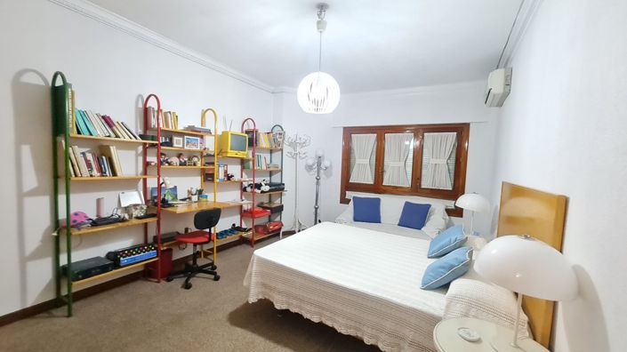 Image No.41-4 Bed Townhouse for sale