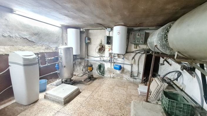 Image No.48-4 Bed Townhouse for sale