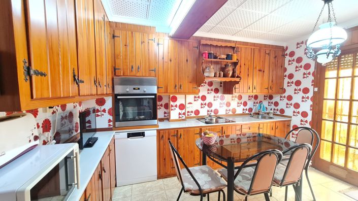 Image No.6-4 Bed Townhouse for sale