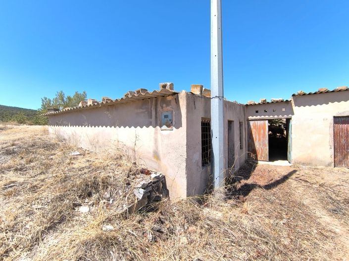 Image No.2-3 Bed Property for sale