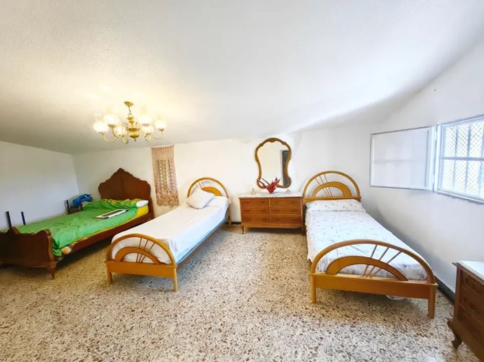 Image No.5-5 Bed Country House for sale