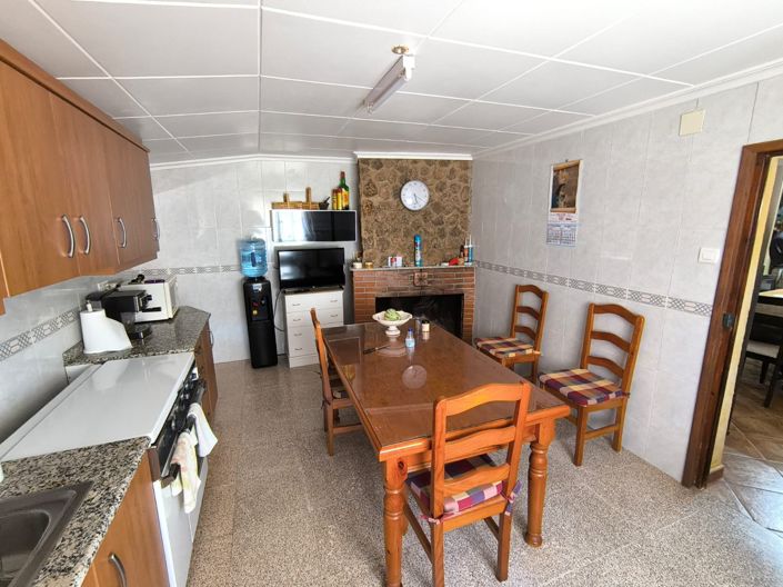 Image No.6-3 Bed Villa for sale