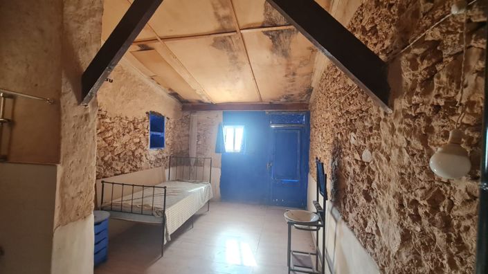 Image No.17-6 Bed Villa for sale