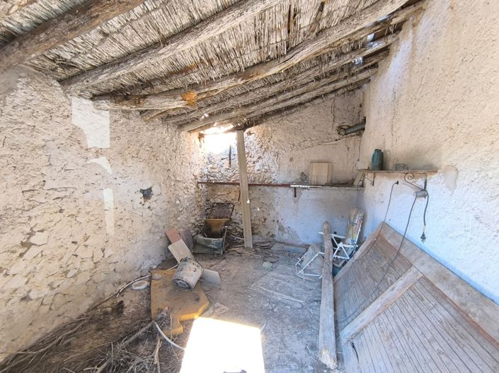 Image No.19-4 Bed Country House for sale