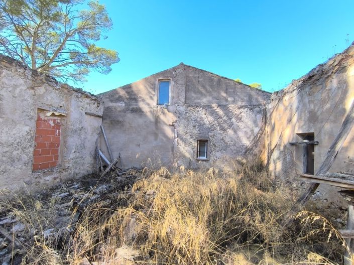 Image No.4-4 Bed Country House for sale