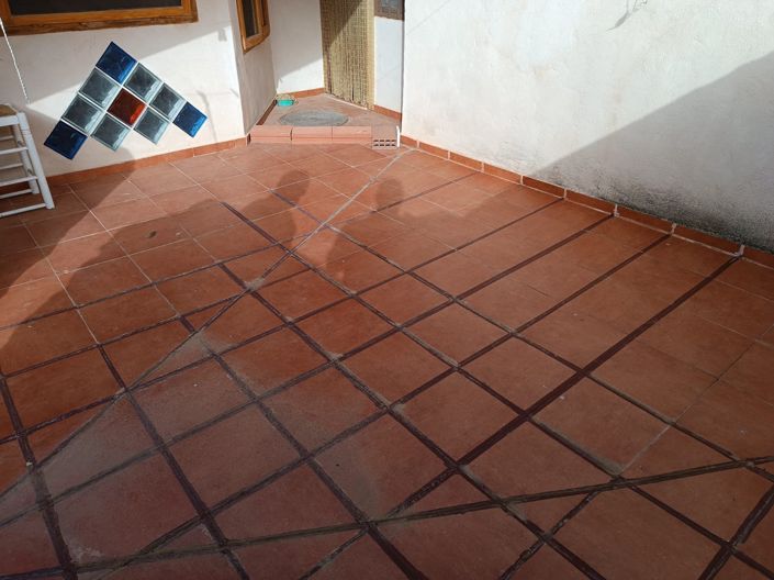 Image No.23-6 Bed Country House for sale