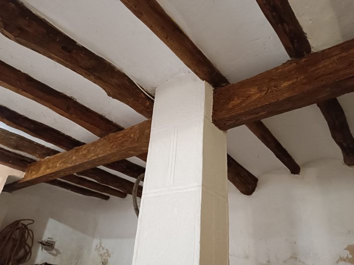 Image No.8-6 Bed Country House for sale