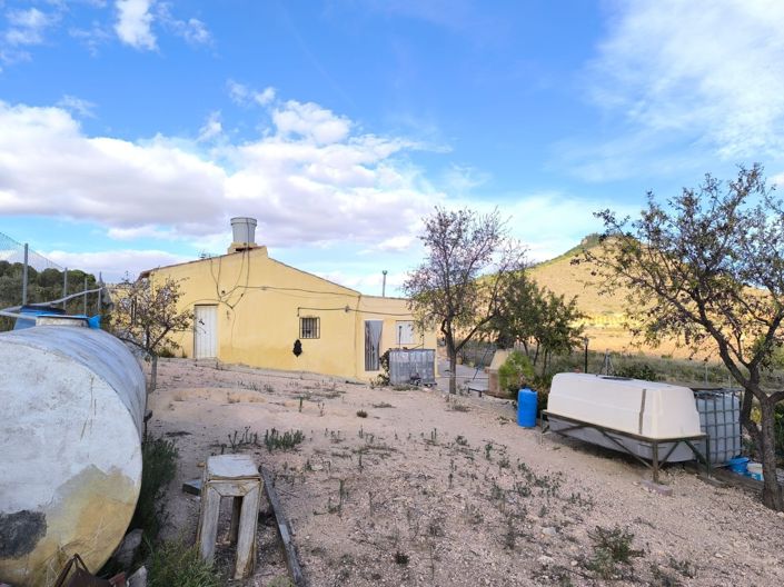 Image No.3-3 Bed Country House for sale