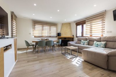 o1j85n1jrf2r11tii1ivg8v86co2e