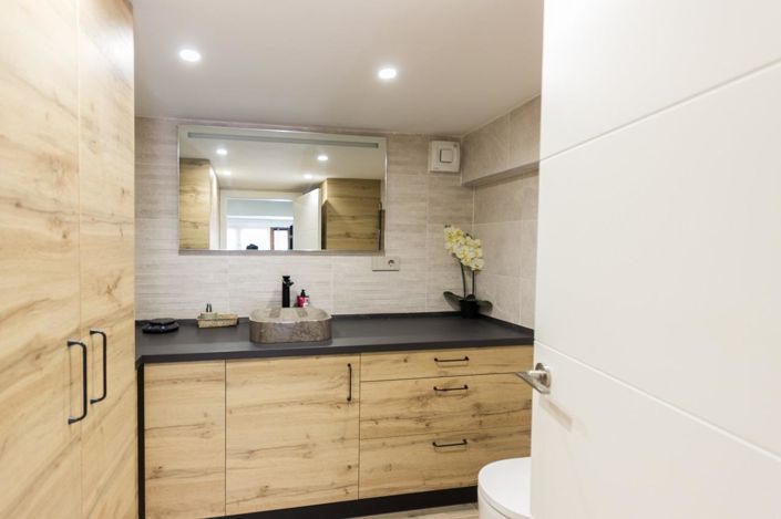 Image No.28-5 Bed Villa for sale