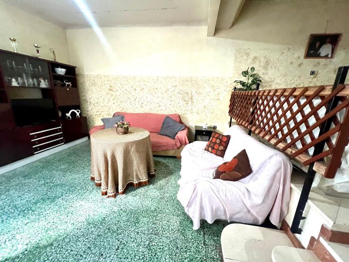 Image No.20-6 Bed Townhouse for sale