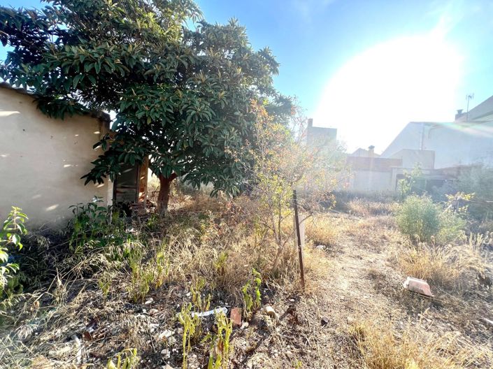 Image No.27-6 Bed Townhouse for sale