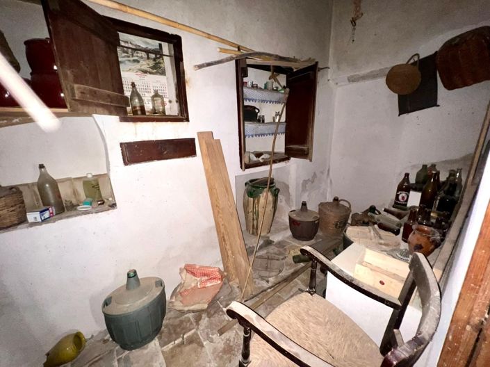 Image No.14-3 Bed Country House for sale