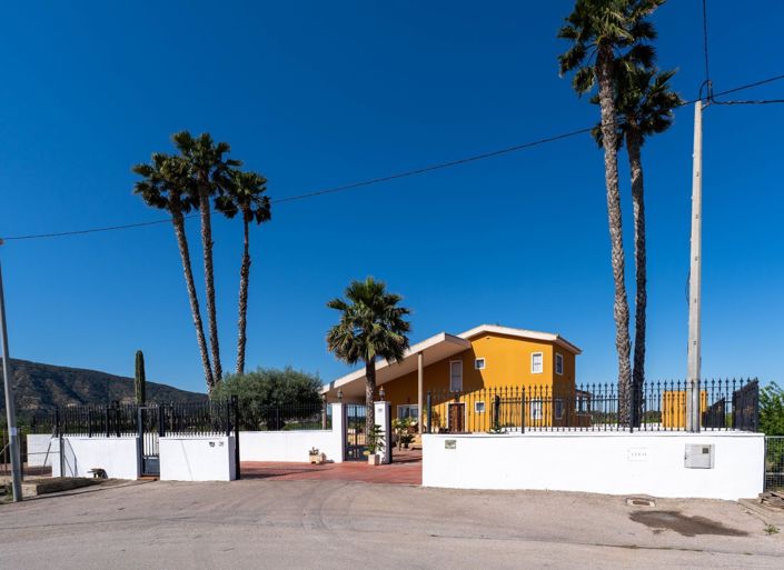 Image No.8-5 Bed Villa for sale