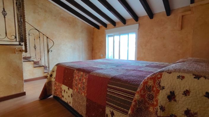 Image No.27-3 Bed Country House for sale