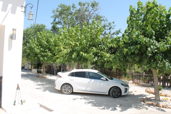 Image No.30-4 Bed Country Property for sale